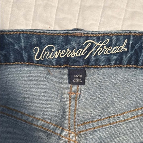 Universal Thread Blue Jean Shorts with Frayed Hem - Picture 2 of 3